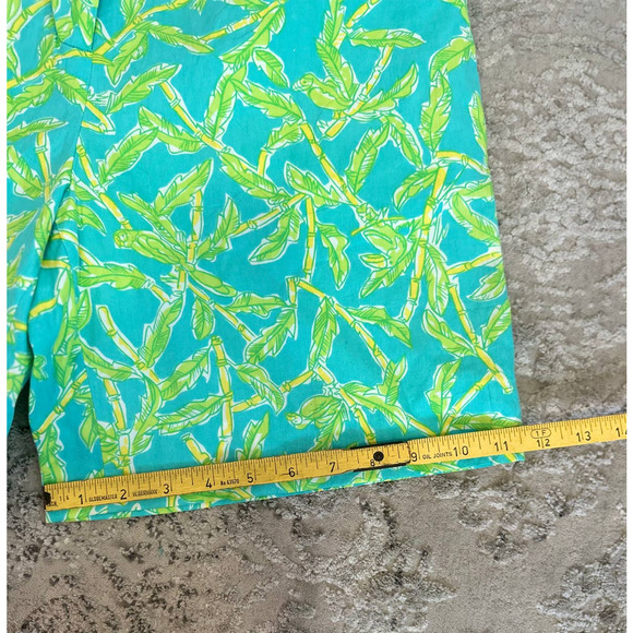 Lilly Pulitzer Vintage Bamboo Parrot High Waisted Bermuda Shorts Sz 4 - Picture 3 of 10